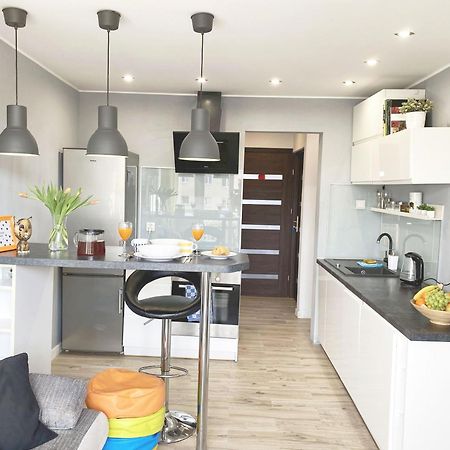 3Rooms-Balcony-Pkp - Deerrest Apart Wroclaw Exterior photo