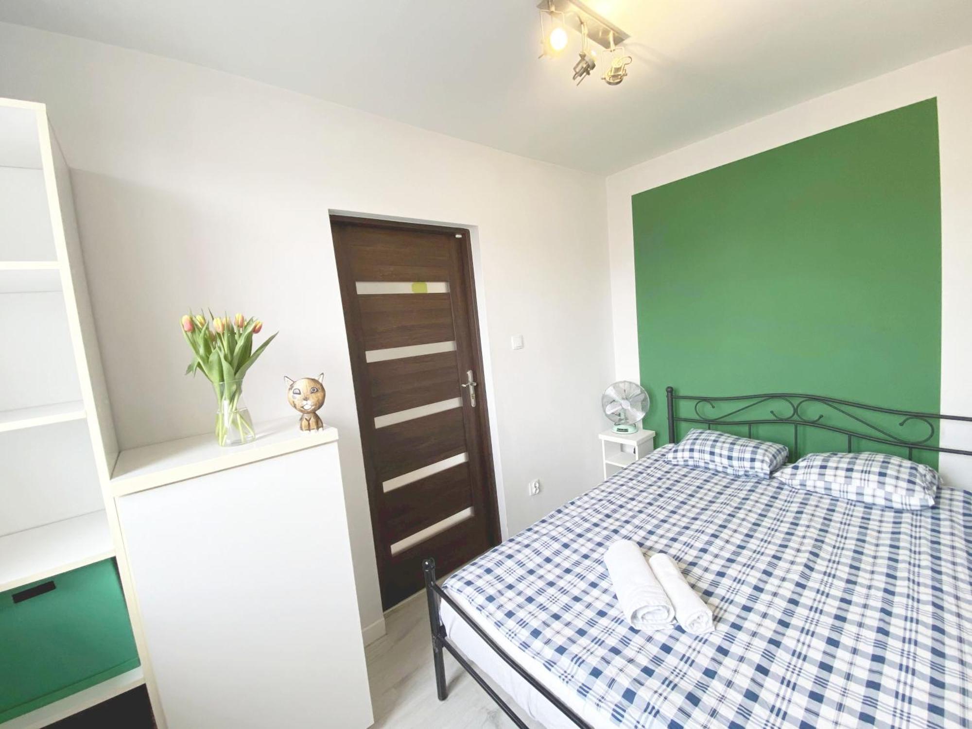3Rooms-Balcony-Pkp - Deerrest Apart Wroclaw Exterior photo